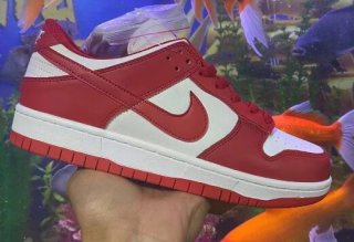 Nike dunk low red shoes