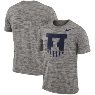 Nike-Illinois-Fighting-Illini-2018-Player-Travel-Legend-Performance-T-Shirt
