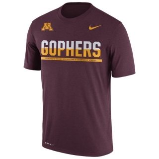 Minnesota-Golden-Gophers-Nike-2016-Staff-Sideline-Dri-Fit-Legend-T-Shirt-Maroon