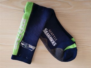 Seattle-Seahawks-Team-Logo-Navy-NFL-Socks