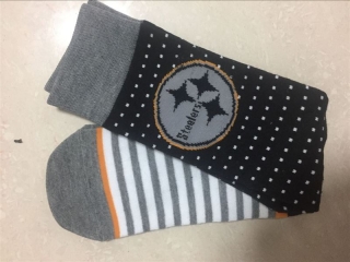 Pittsburgh-Steelers-Team-Logo-Black-Gray-NFL-Socks