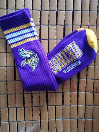 Minnesota-Vikings-Team-Logo-Purple-NFL-Socks