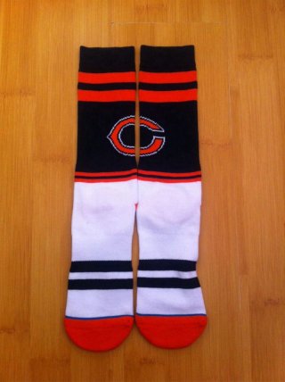 Chicago-Bears-Team-Logo-White-Black-NFL-Socks