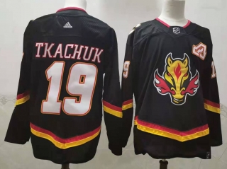 Men's Calgary Flames #19 Matthew Tkachuk 2020-21 Black Reverse Retro Stitched Jersey