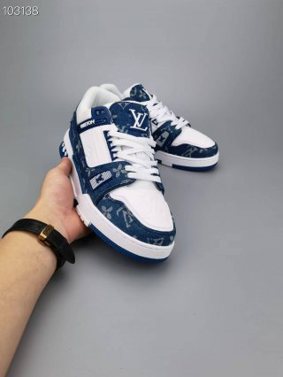 Lv navy shoes