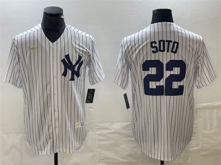 New York Yankees #22 Juan Soto White Cool Base Stitched Baseball Jersey