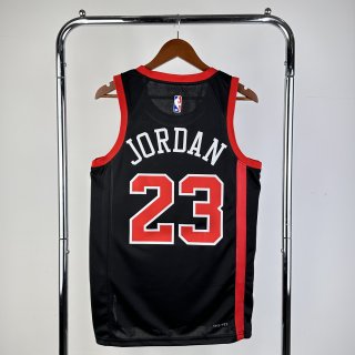 Chicago Bulls Michael Jordan 2023-24 Swingman Jersey - City Edition