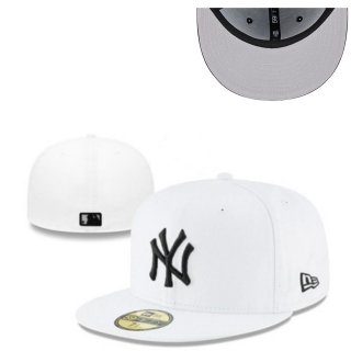 MLB fitted hats (17)