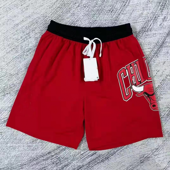Chicago Bulls red men shorts