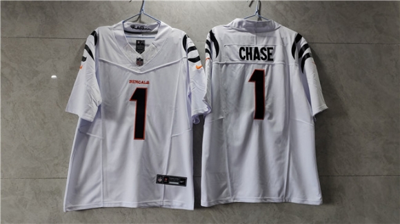 Cincinnati Bengals #1 Ja'Marr Chase White 2023 F.U.S.E. Vapor Untouchable